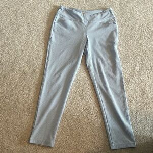 Lilly Pulitzer Luxletic Corso pant size 12 blue and white seersucker